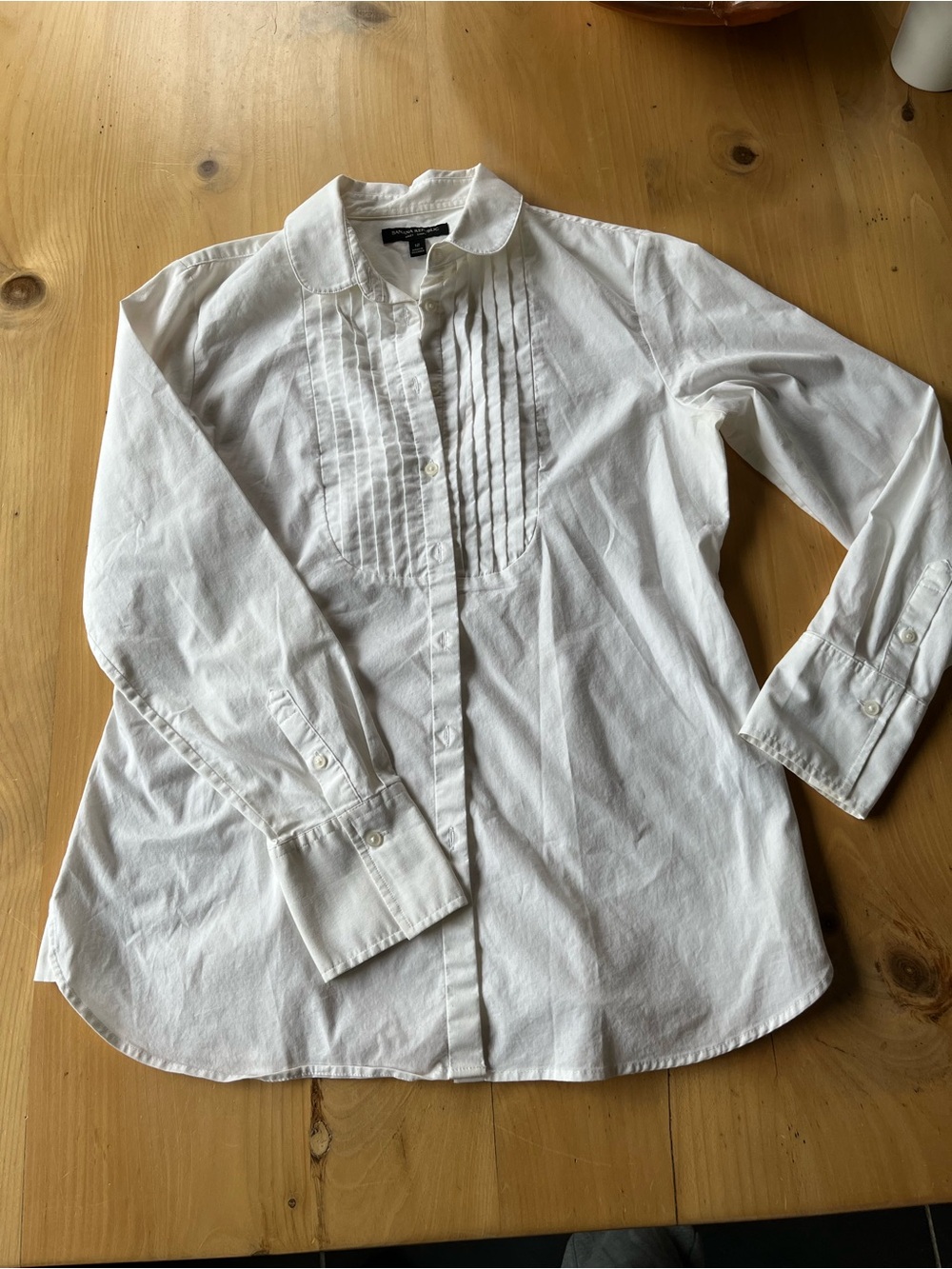 Banana Republic White Pintuck tuxedo Dress Shirt